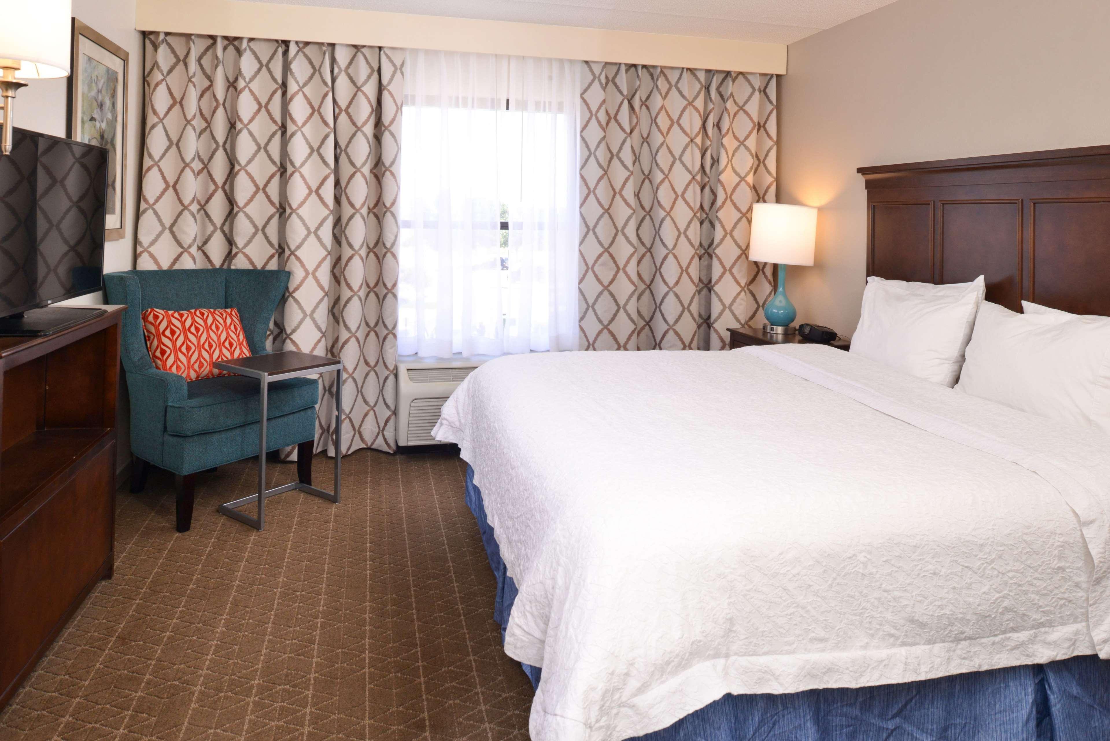 Hampton Inn & Suites Pueblo-Southgate Экстерьер фото
