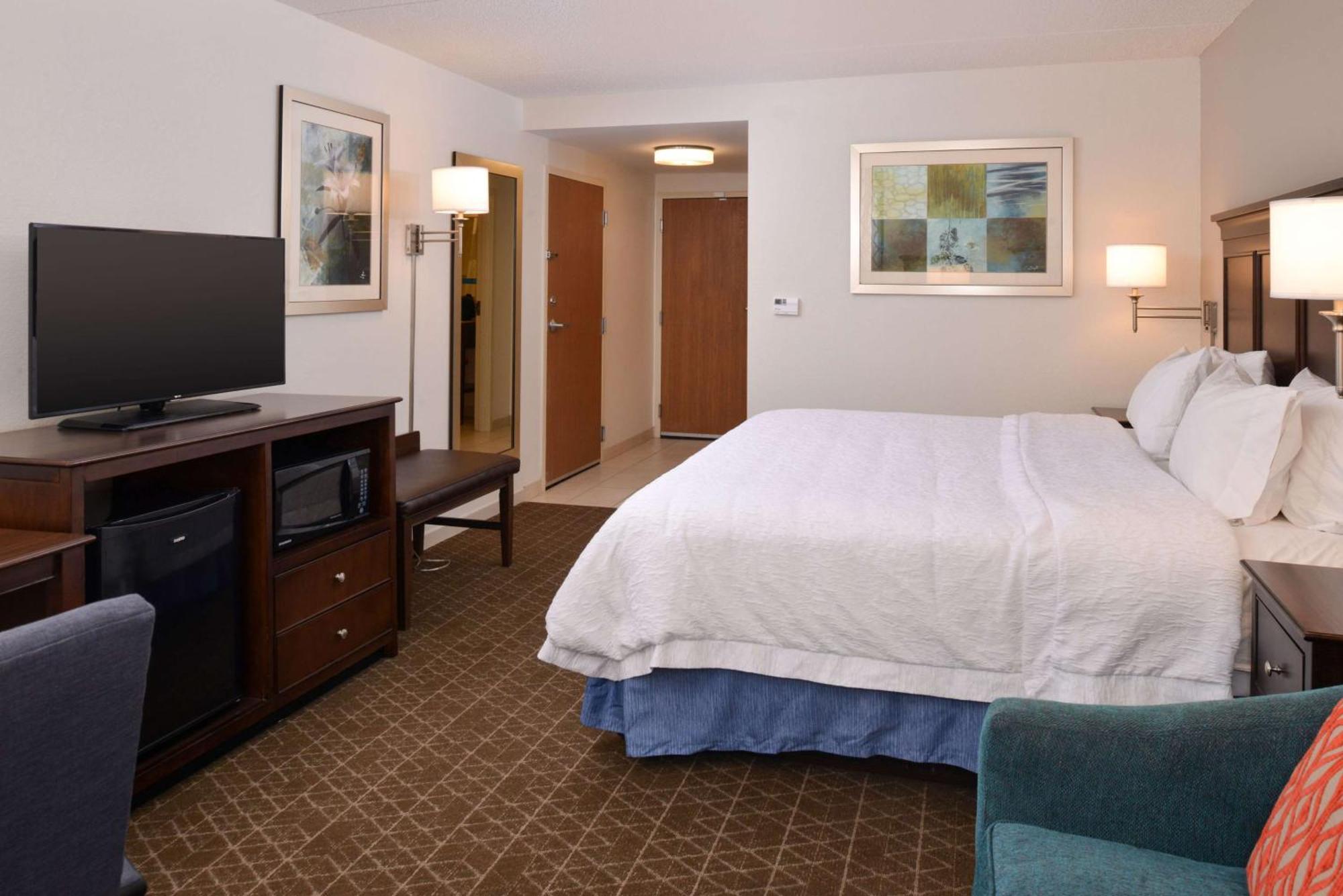 Hampton Inn & Suites Pueblo-Southgate Экстерьер фото
