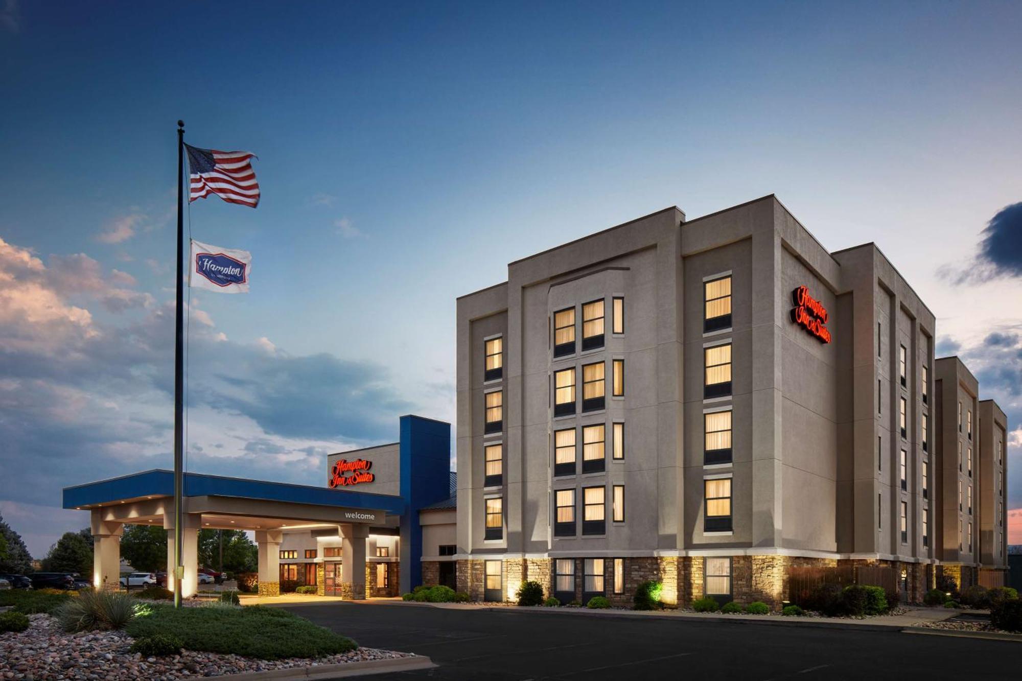 Hampton Inn & Suites Pueblo-Southgate Экстерьер фото